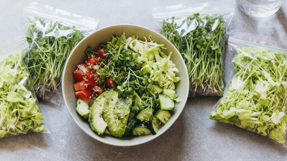 How to Store and Use Microgreens