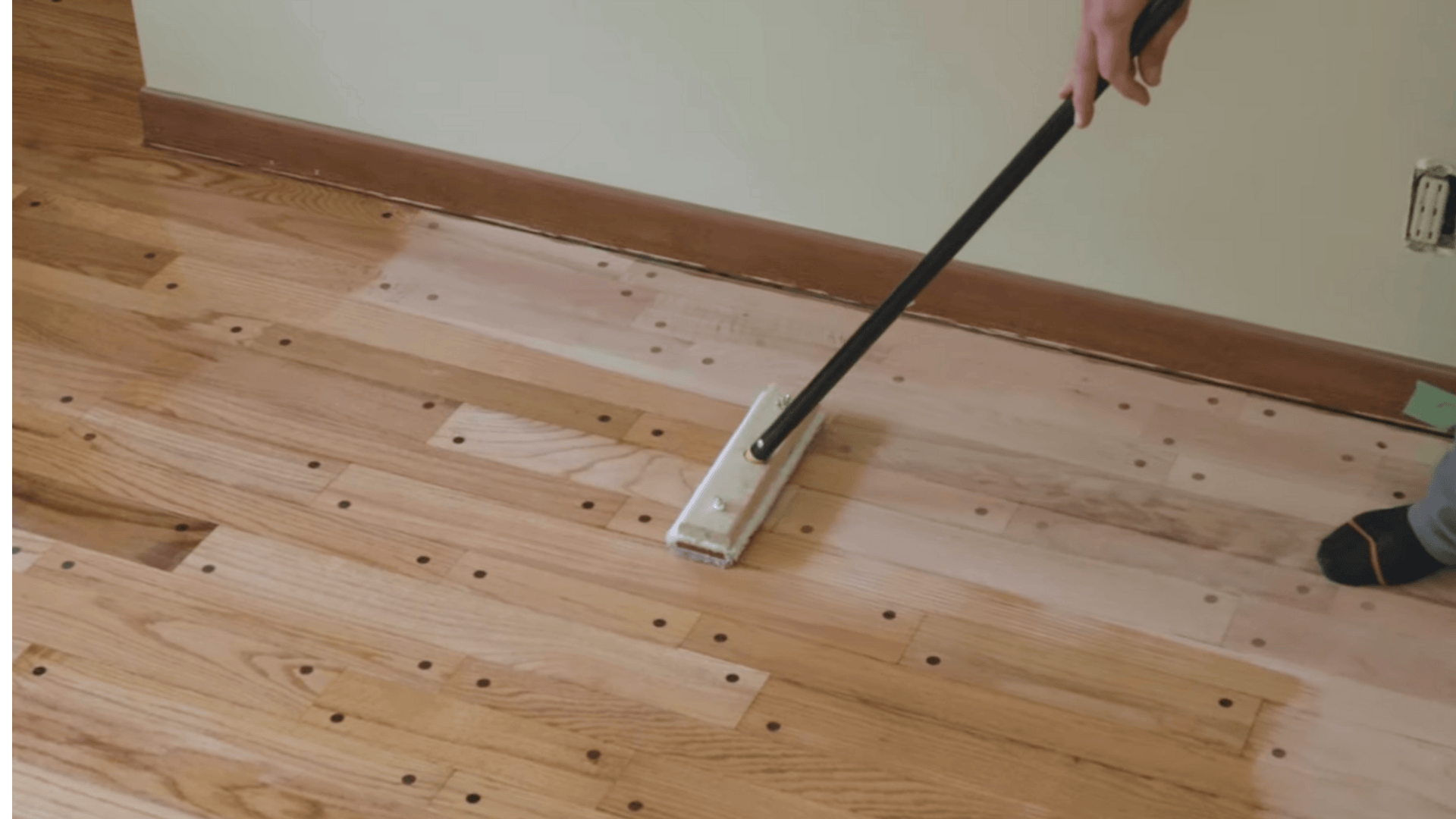 step 4 clean the floor thoroughly before finishing