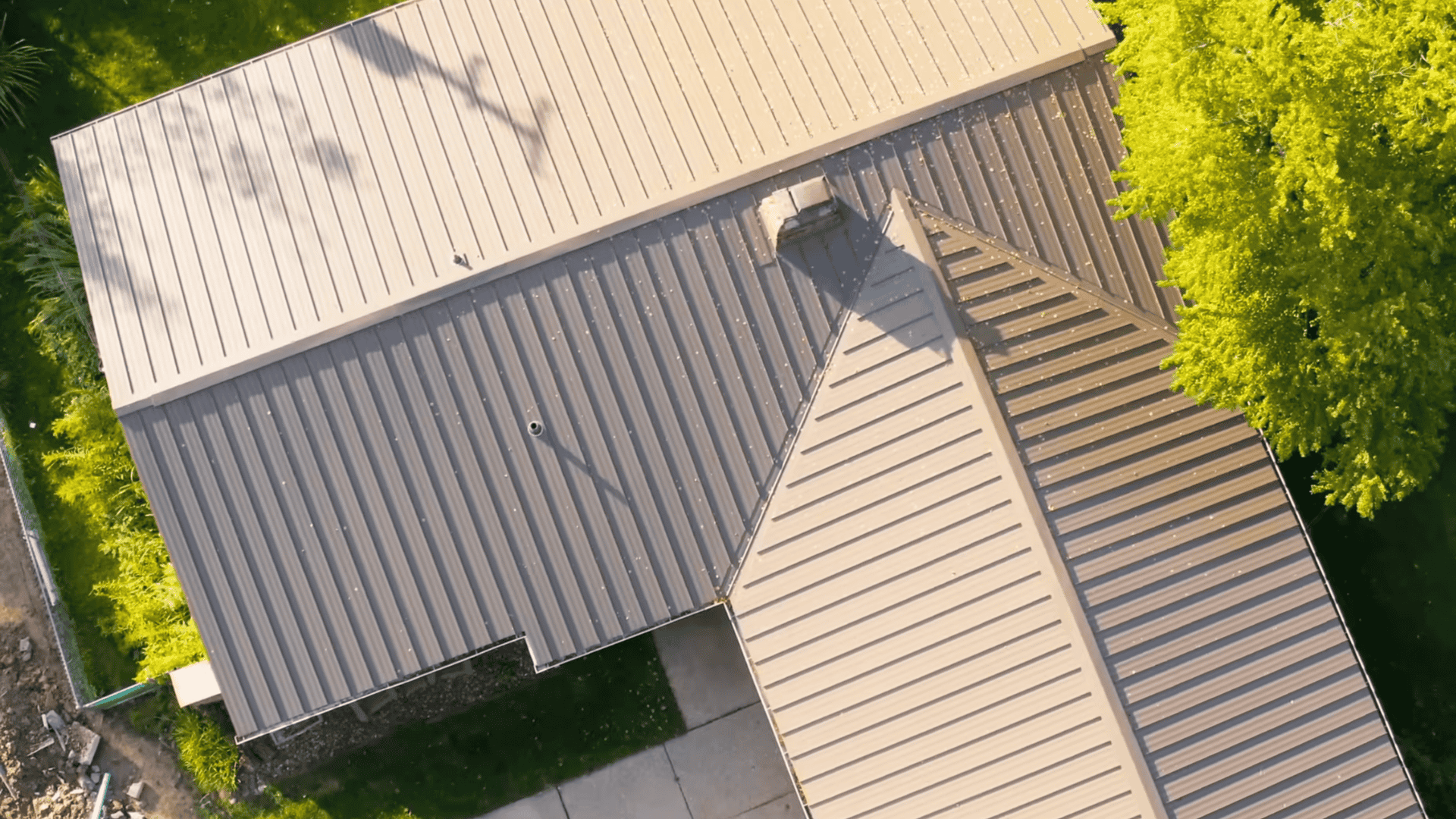 step 5 finish with trim ridge caps and flashing